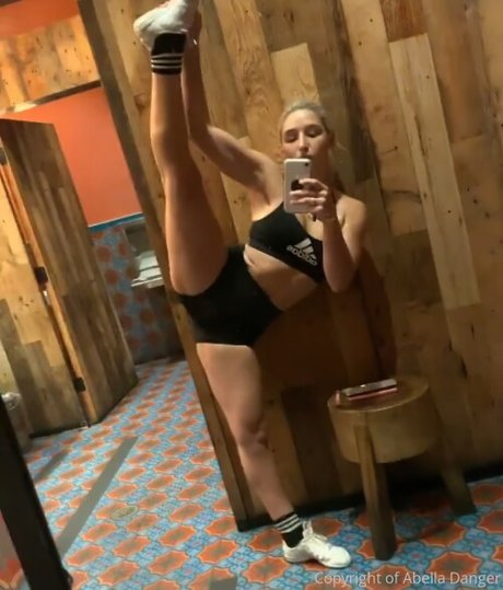 Abella Danger photo 1422
