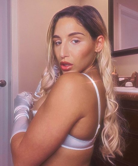 Abella Danger photo 1559