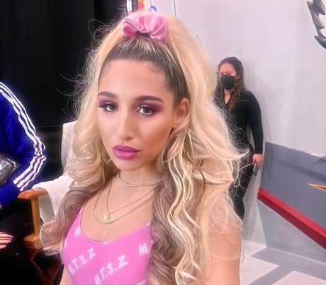 Abella Danger photo 1564