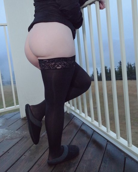 Abi Aikou photo 5