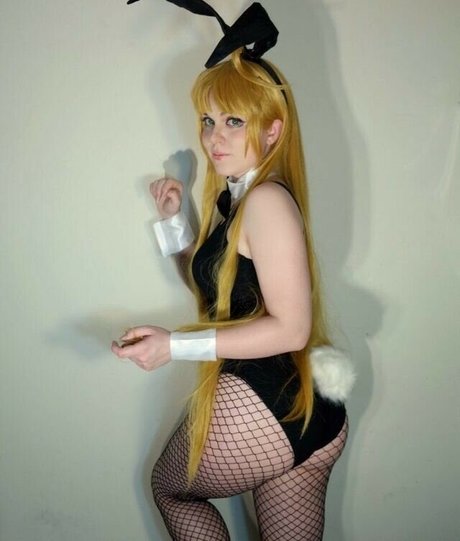 Abi Aikou photo 22