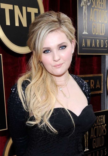 Abigail Breslin photo 16