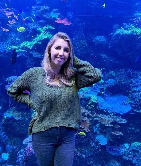 Abigail Cristea photo 26