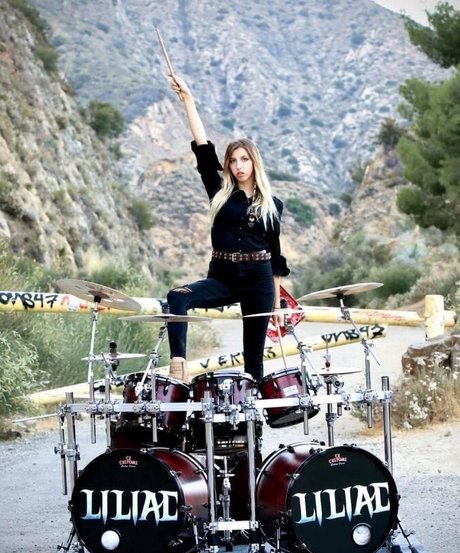 Abigail Cristea photo 37