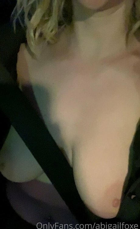 Abigailfoxe photo 17
