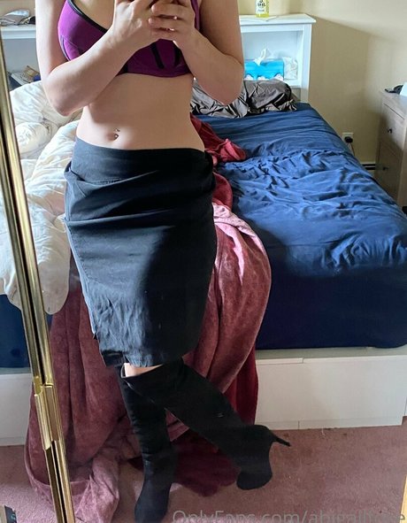 Abigailfoxe photo 35