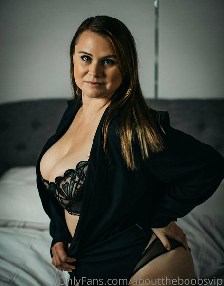Abouttheboobsvip photo 50