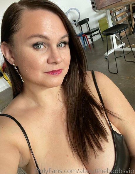 Abouttheboobsvip photo 84