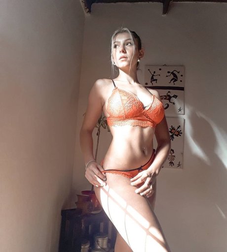 Abril Melnyk photo 156