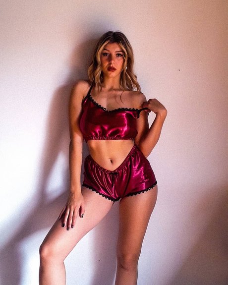Abril Melnyk photo 211