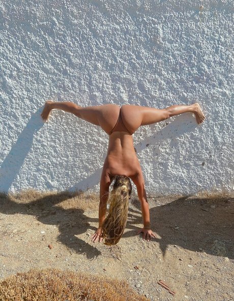 Abroadwithmila photo 1
