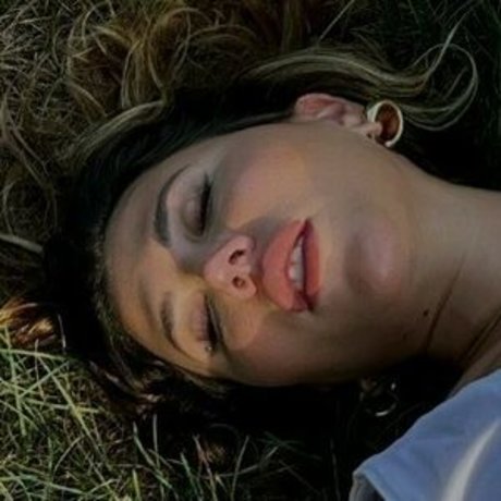 Abroadwithmila photo 89