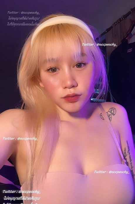 Accpeachyy photo 21