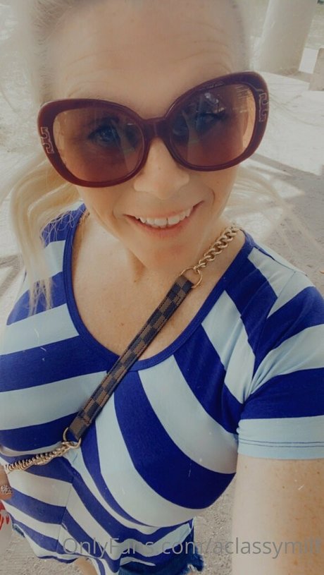 Aclassymilf photo 64