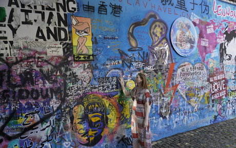 Acrylickatequinn_free photo 102