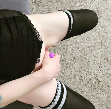 Actualgoodgirl photo 13
