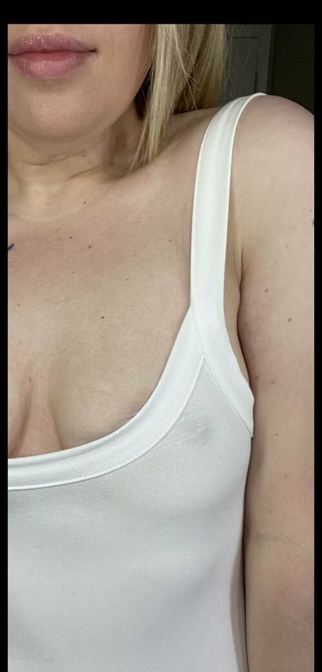 Actualgoodgirl photo 22