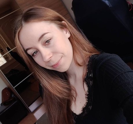 Actuallyalisa photo 30