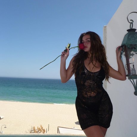Addison Rae photo 448