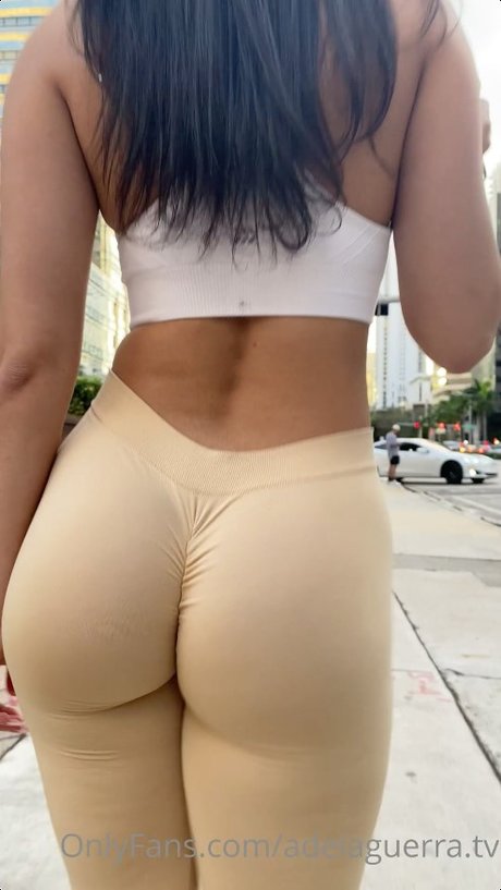 Adela Guerra photo 28