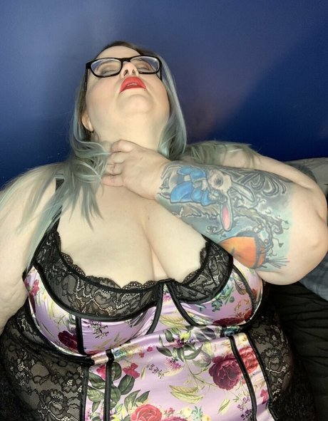 Adenahx photo 14