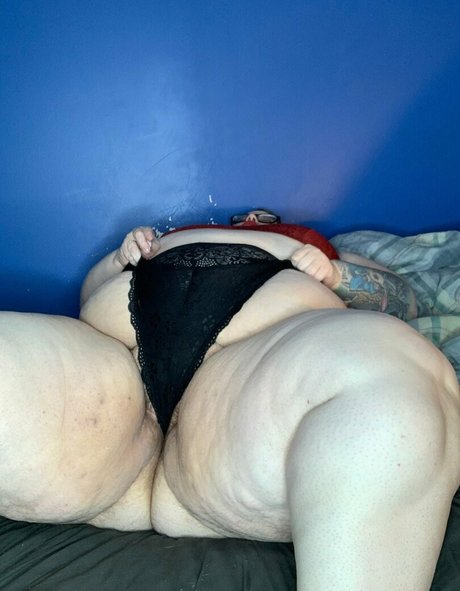 Adenahx photo 23