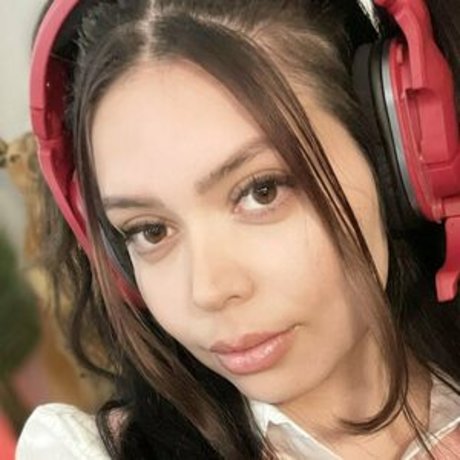 Adeptthebest photo 22