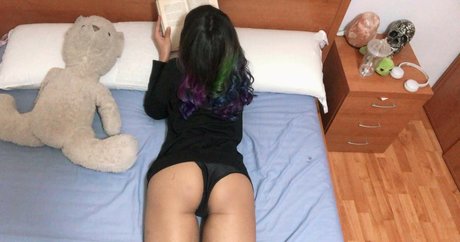 Profile photo of Adorableravena_