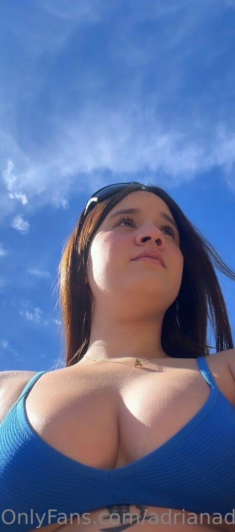 Adriana Miranda photo 23
