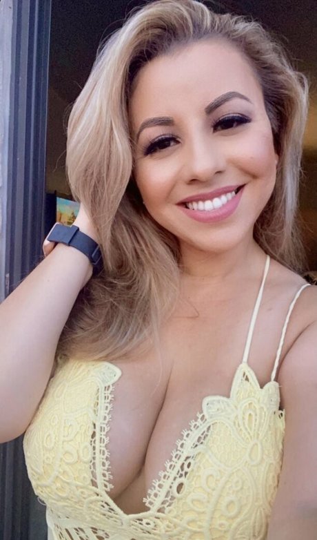 Adriana Noriega photo 19
