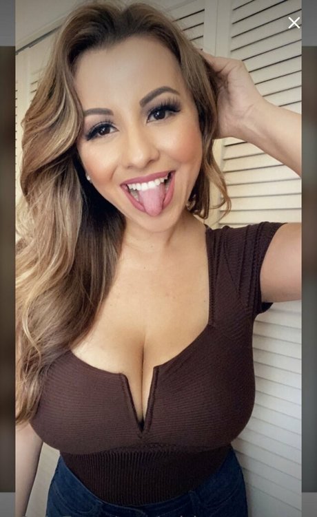 Adriana Noriega photo 43
