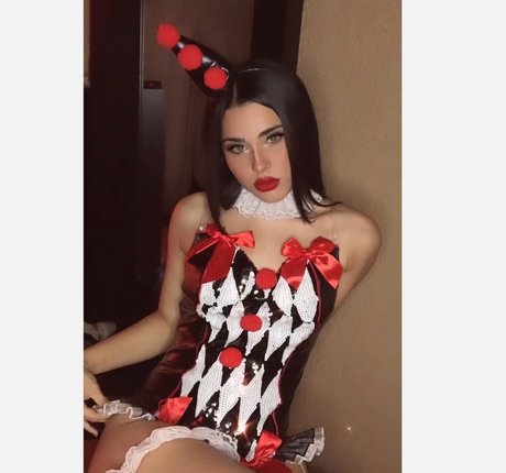 Adriana Olivarez photo 98