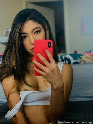 AdrianaSkye photo 18