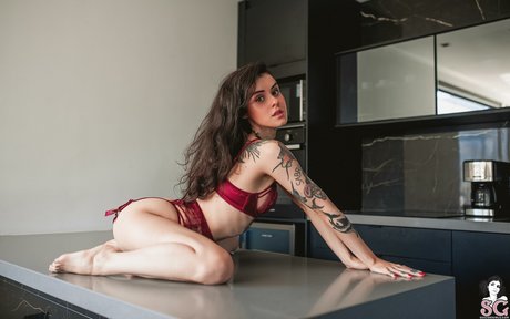 Adriella Stormovski photo 5