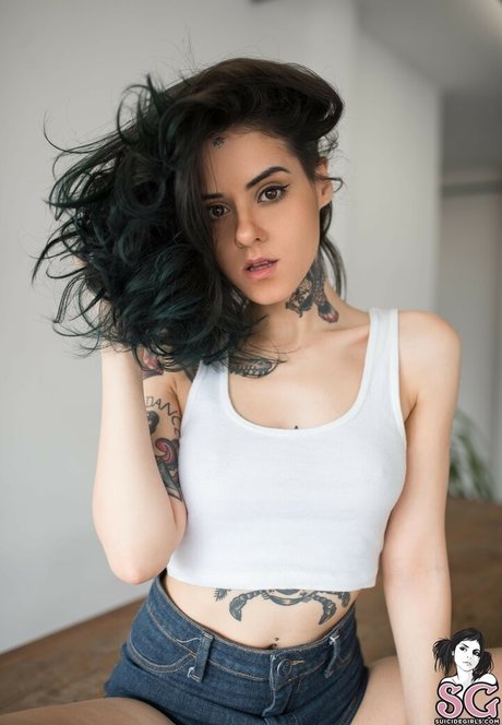Adriella Stormovski photo 26