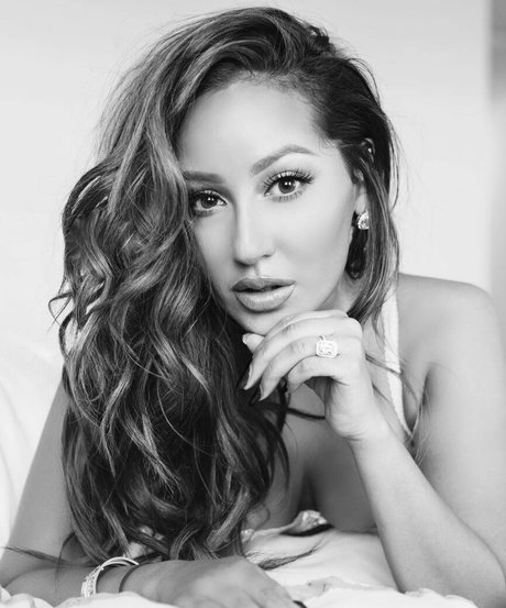 Adrienne Bailon photo 76