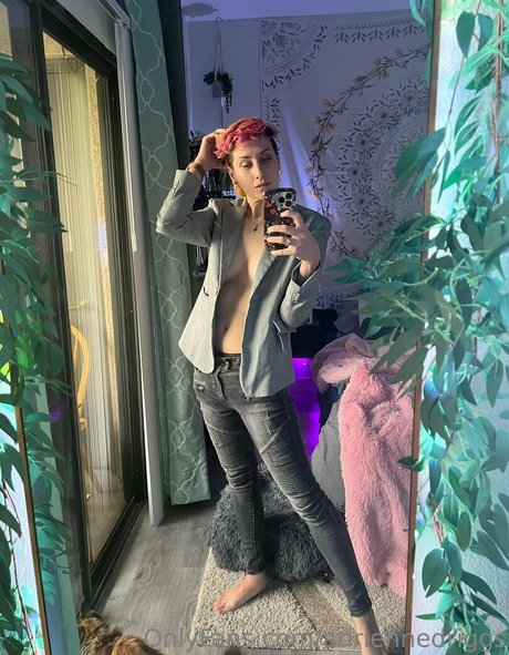 Adriennedriggs photo 16