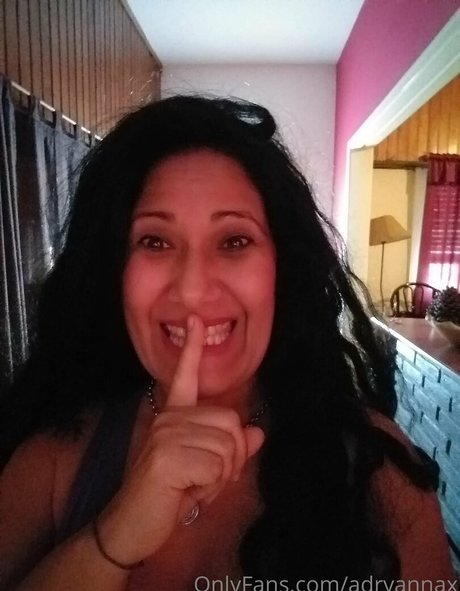 Adryannax photo 26