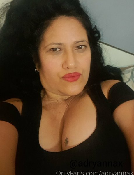 Adryannax photo 52