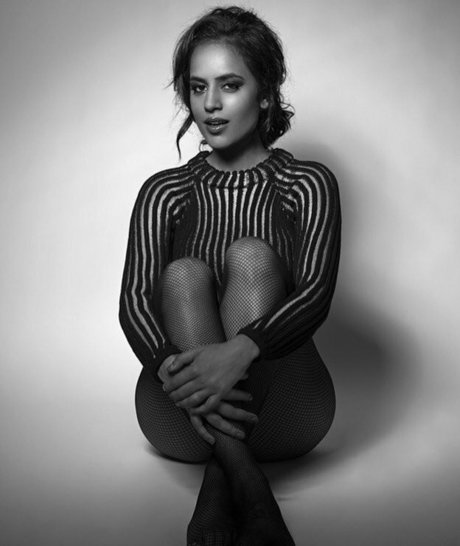 Agam Darshi photo 49