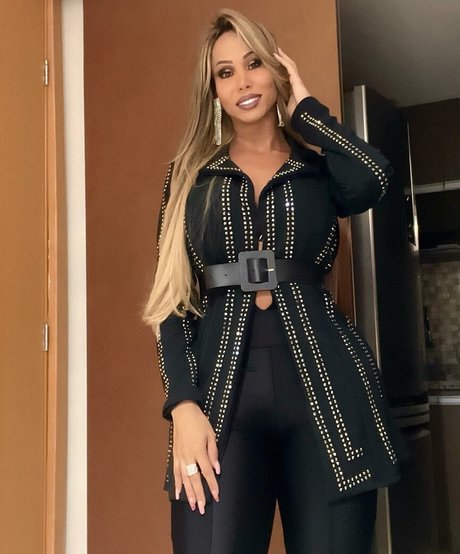 Agatha Ferraz photo 19
