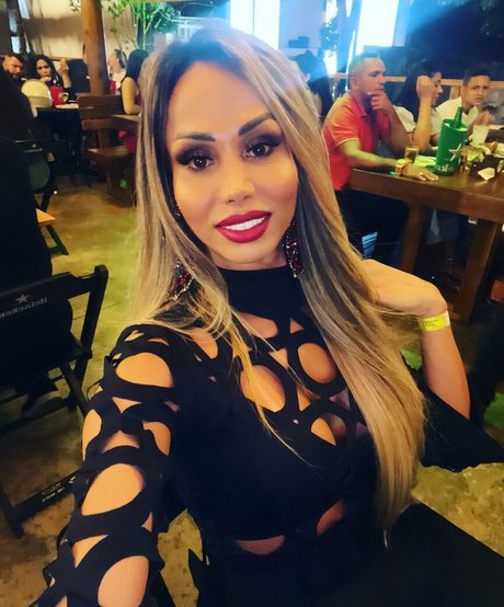 Agatha Ferraz photo 78