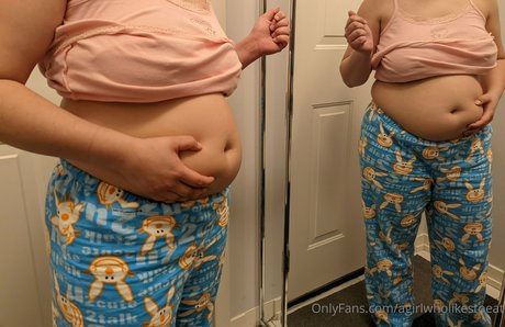 Agirlwholikestoeat photo 53