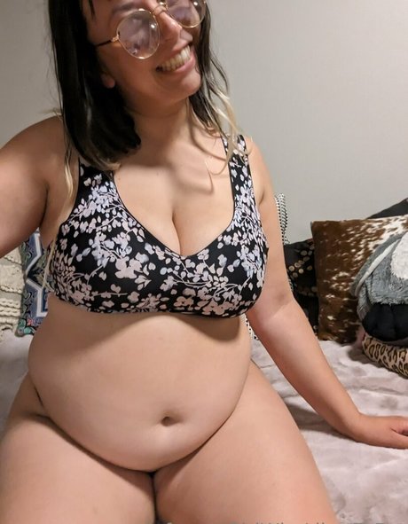 Agirlwholikestoeat photo 241