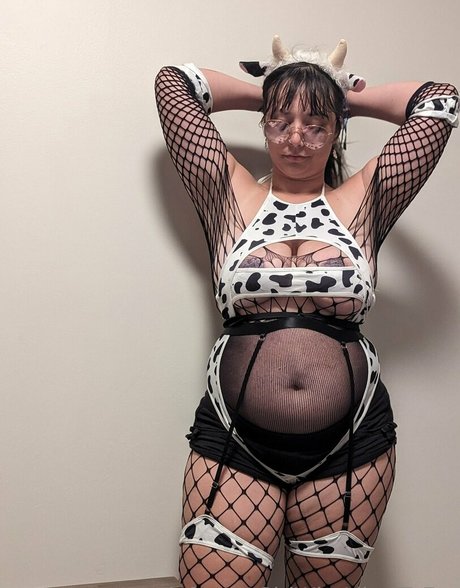 Agirlwholikestoeat photo 300