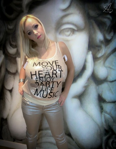 Agnetis Miracle photo 38
