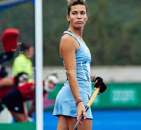 Agustina Albertario photo 12