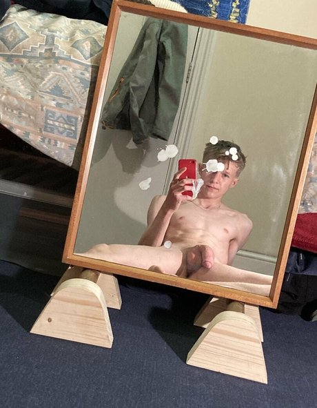 Aiden_twink photo 16