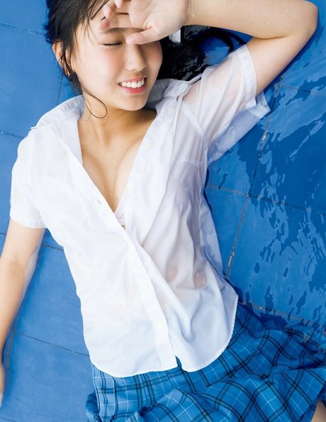 Aika Sawaguchi photo 42