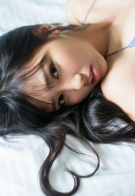 Aika Sawaguchi photo 192